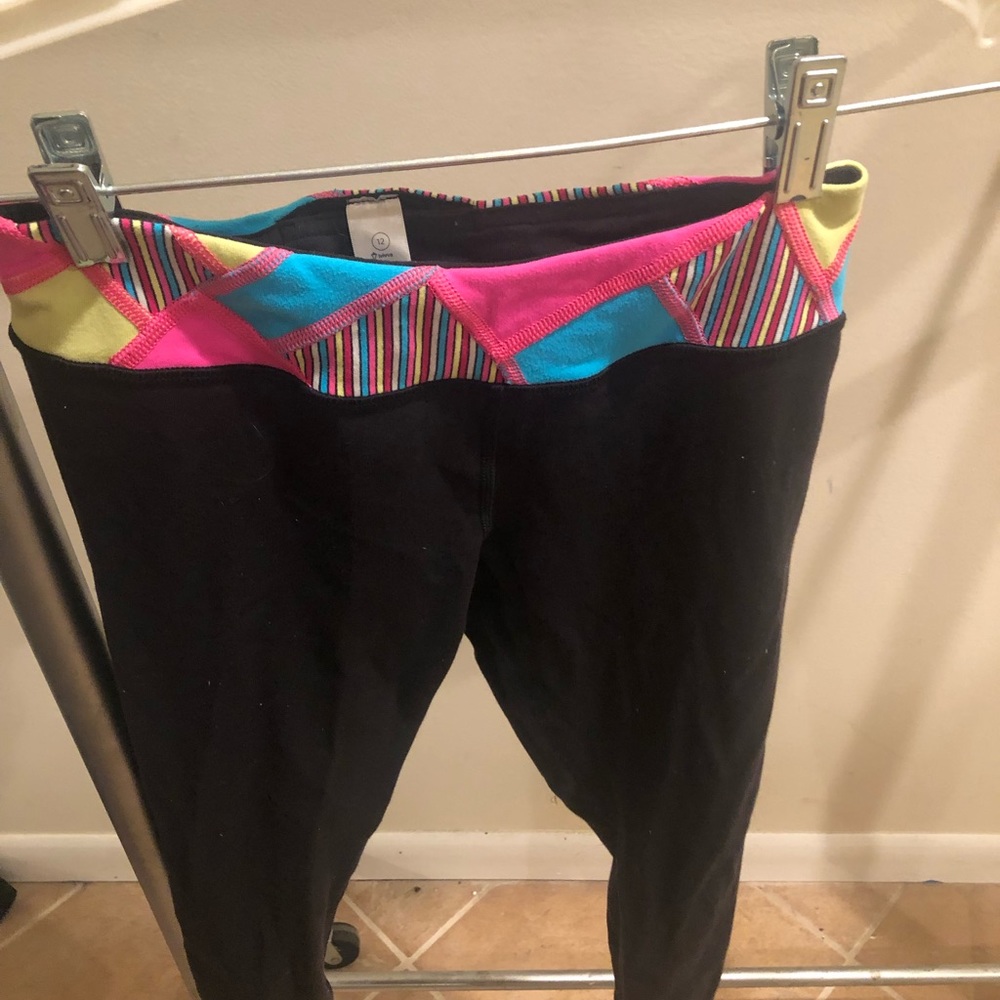 Ivivva reversible cropped legging
